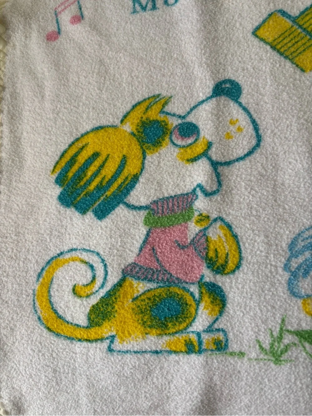 Vintage Nursery Rhyme Satin Trim Baby Blanket 44”x36”MCM